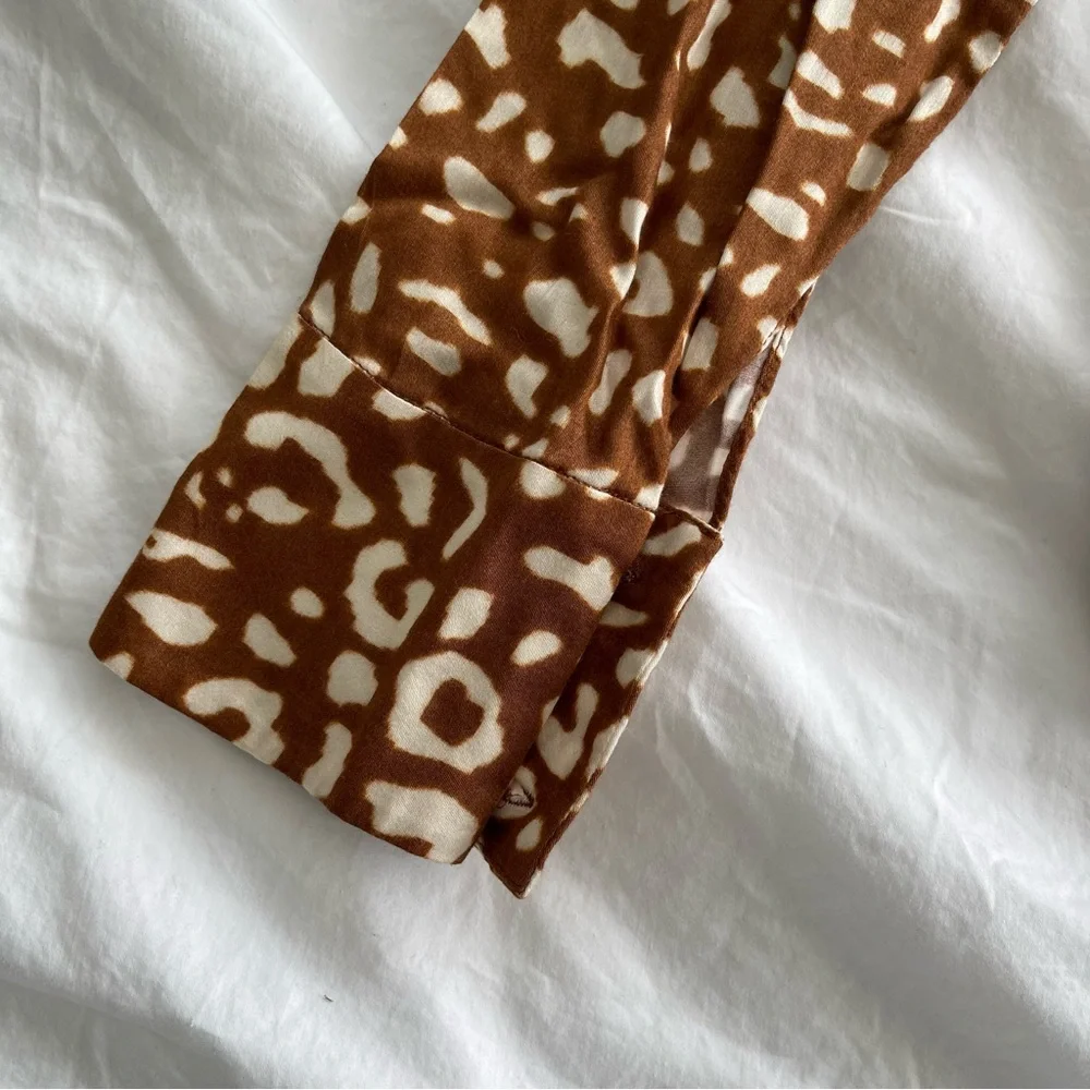 ALEXIS Blouse - Picture 14 of 14